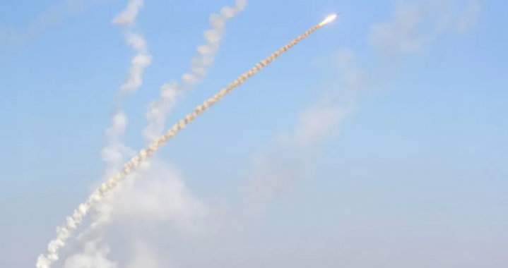 Зенітний підрозділ збив усі десять ракет, що летіли на Київ під час нічної атаки, - Повітряні Сили ЗСУ