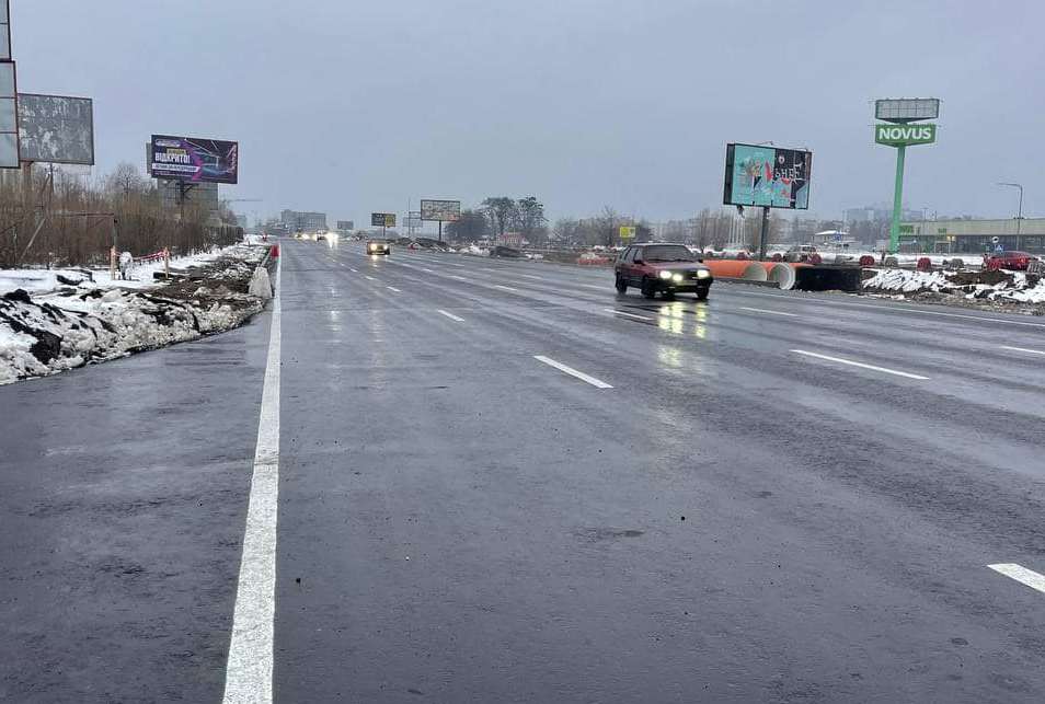 У Києві 17 грудня відновили рух транспорту ділянкою Кільцевої дороги