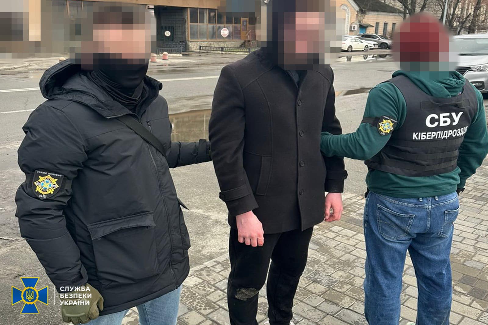 СБУ затримала на Київщині російського агента, який орендував квартиру біля аеродрому, щоб шпигувати за літаками ЗСУ