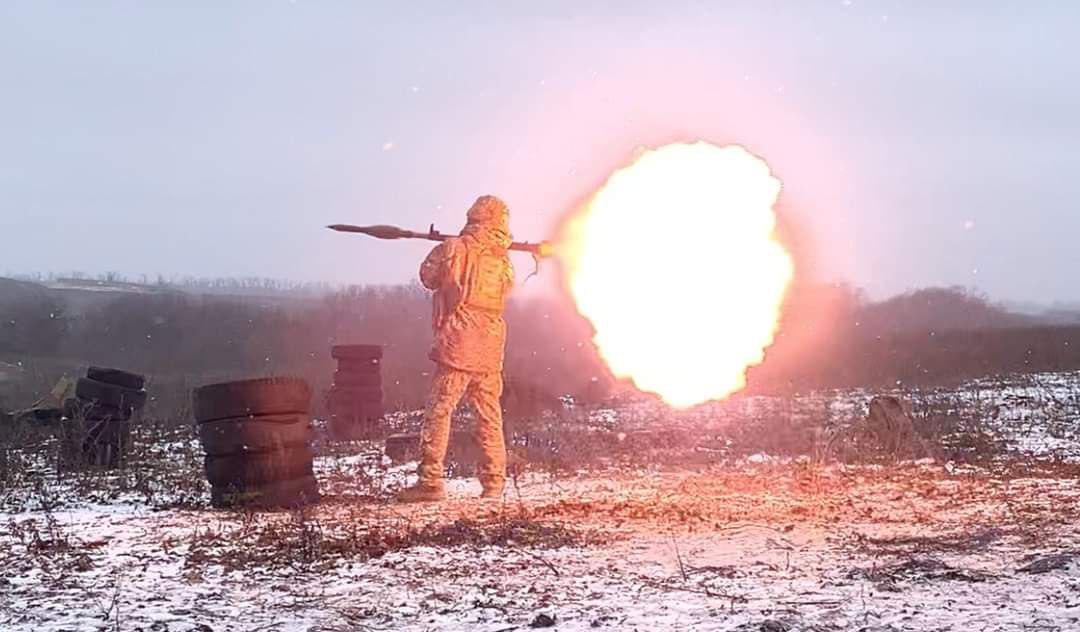 Сили оборони протягом минулої доби відбили 16 ворожих атак в районі Авдіївки, - Генштаб ЗСУ