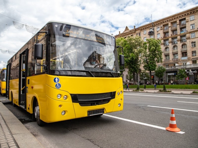 У столиці 23 та 26 квітня буде змінено маршрут автобусів №7 через ярмарки