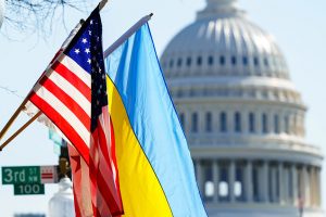 Сенат США остаточно схвалив законопроєкт про допомогу Україні