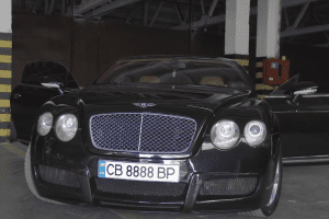Учасники збору на ЗСУ від “Української команди” мають шанс стати власником Bentley (відео)