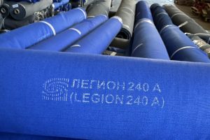 Київські митники запобігли ввезенню 19 тонн тканини, виробленої в росії