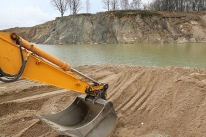 ЗМІ: Держгеонадра дозволили Бродському видобуток піску біля Київської ГЕС