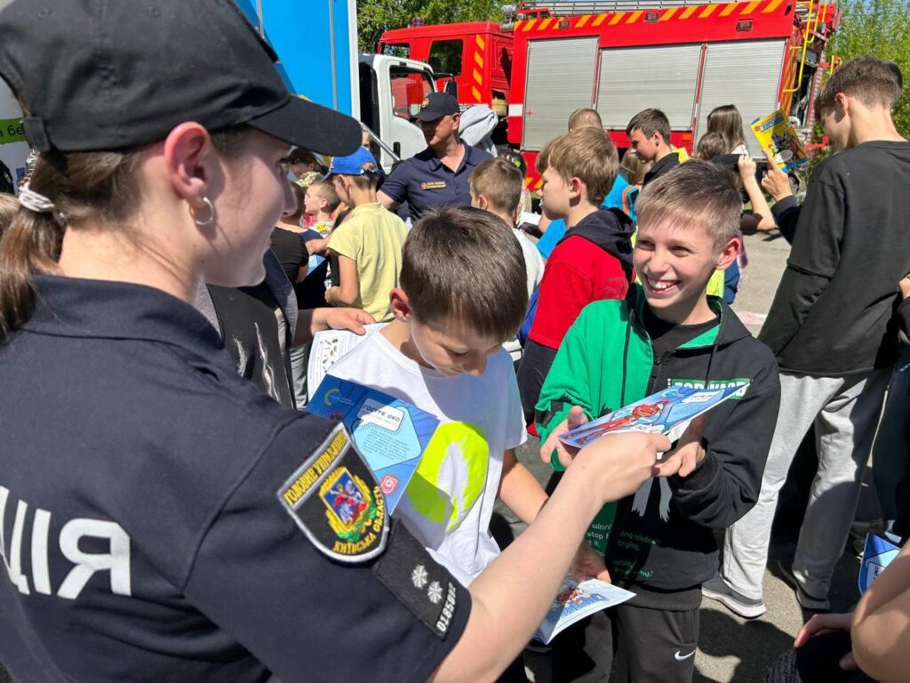 На Київщині розпочався конкурс на посади інспекторів СОБ у школах 