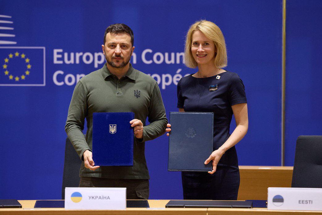 Україна підписала безпекові угоди Литвою та Естонією