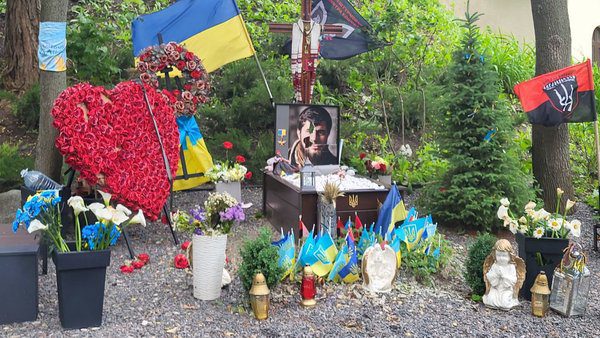 Понівечені могили Захисників України на Аскольдовій могилі вдалося відновити, - ЗМІ