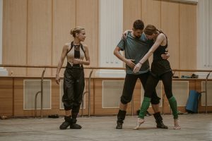 Національний хор імені Верьовки вперше ставить сучасну виставу - балет-перформанс DOMUM