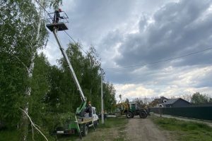 На Київщині через негоду застосовують аварійні відключення світла