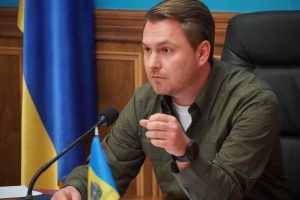 Руслан Кравченко звернувся до прокуратури щодо перевірки інформації ДАСУ про збитки на будівництві доріг та соцзакладів у 2019-2021 роках