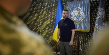 День ССО: Президент на Харківщині привітав воїнів із Днем Сил спеціальних операцій