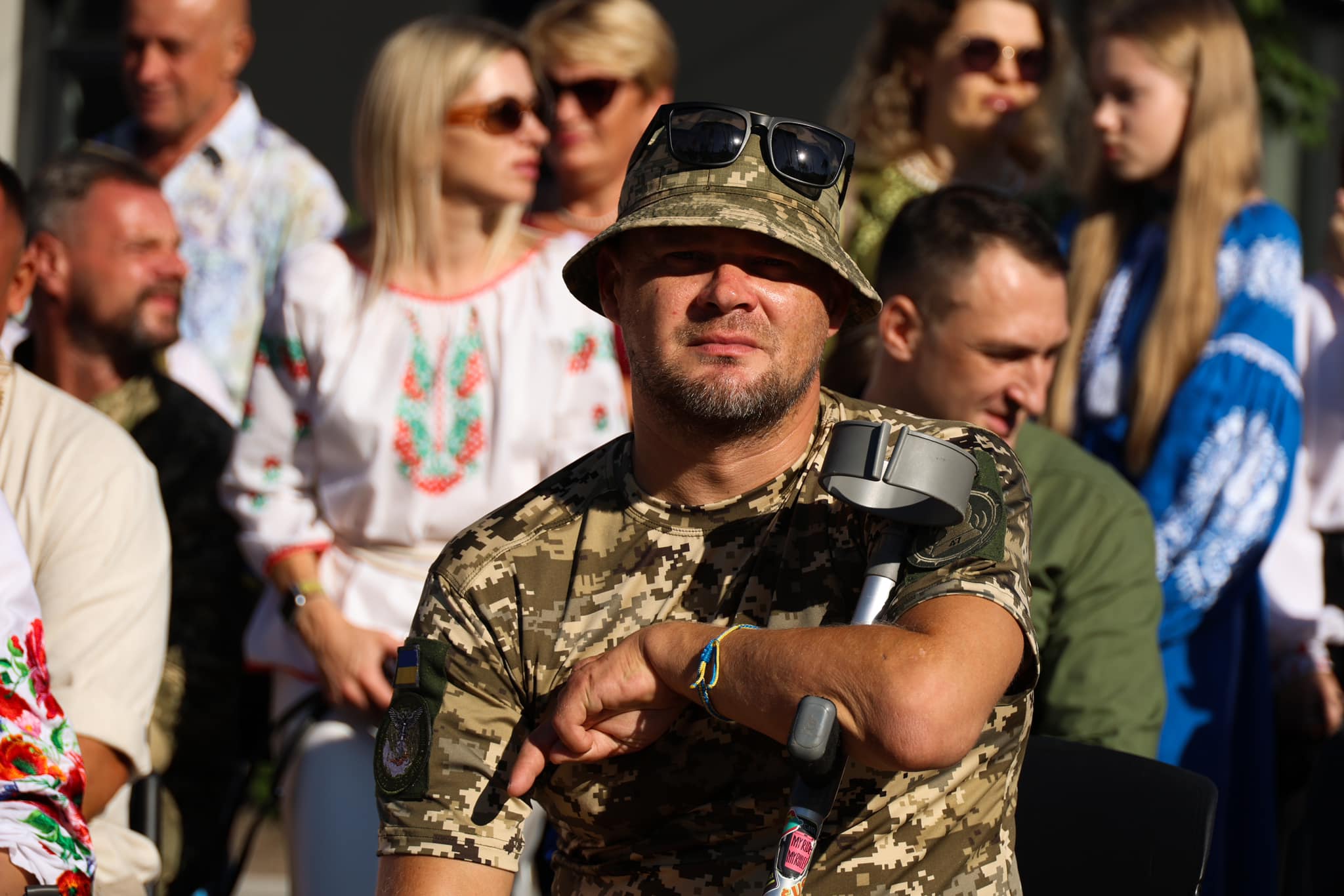 На Київщині відкрили перше в Україні інклюзивне містечко для ветеранів “Квіт калини”