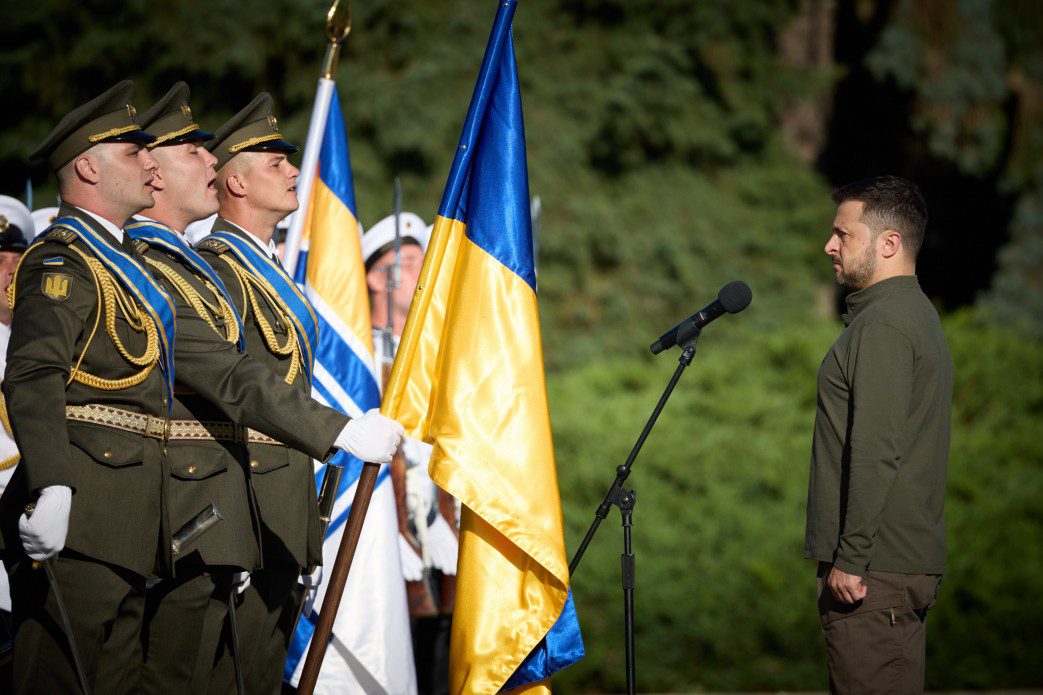 В єдності та із синьо-жовтим стягом ми досягаємо результатів, які змінюють історію, - Володимир Зеленський