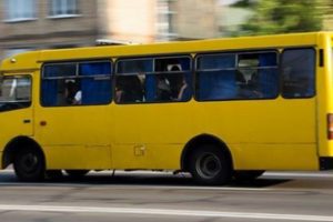 В Ірпені до нового навчального року відновлять роботу додаткових автобусів для підвезення учнів та вчителів