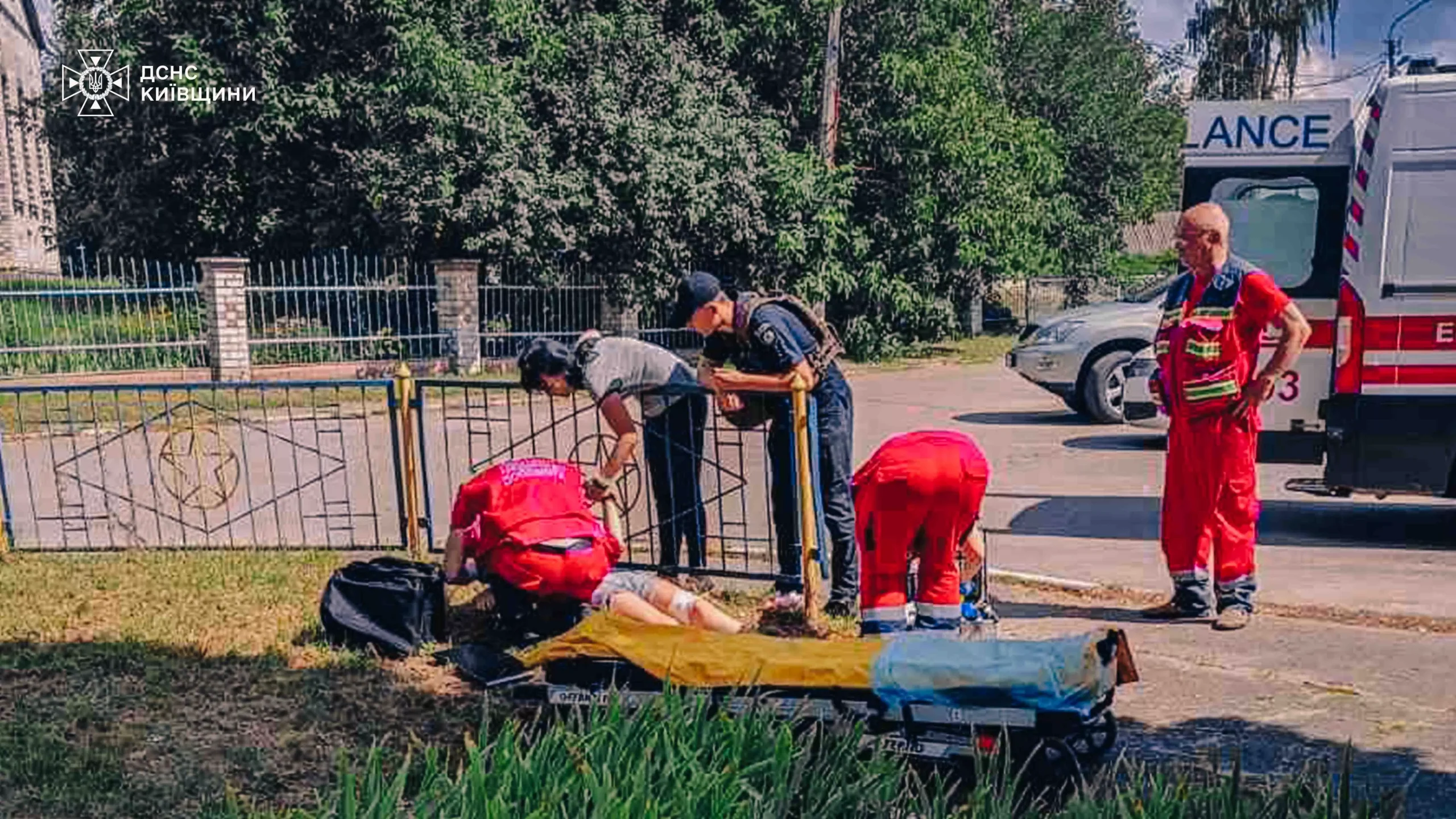 На Київщині внаслідок вибуху боєприпасу загинув чоловік, поранено дитину