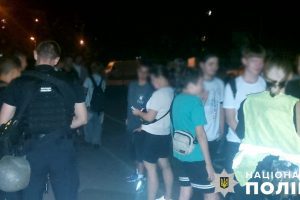 Через вибух гранати на стадіоні в Солом’янському районі постраждав підліток