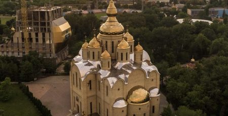 У Черкасах очікується повторне захоплення Михайлівського гарнізонного храму агентами москви