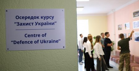 На Київщині понад 27 тисяч учнів вивчатимуть предмет "Захист України", - Руслан Кравченко