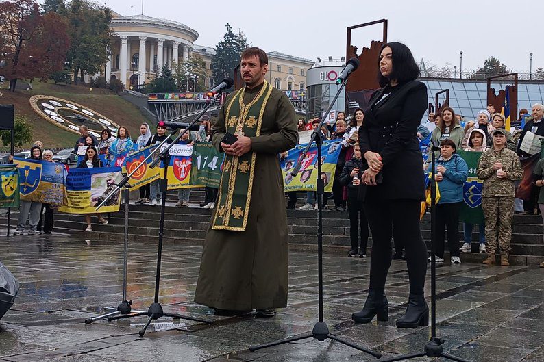 На Майдані Незалежності на акцію до Дня Сил ТРО вийшли рідні зниклих безвісти та полонених військових