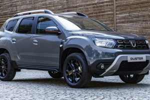 Лікарям первинки Фастова куплять 2 Renault Duster