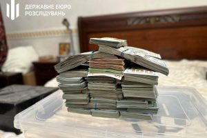 Суд заарештував співробітників Голосіївського РТЦК Києва та цивільних, які за хабарі допомагали ухилятись від мобілізації