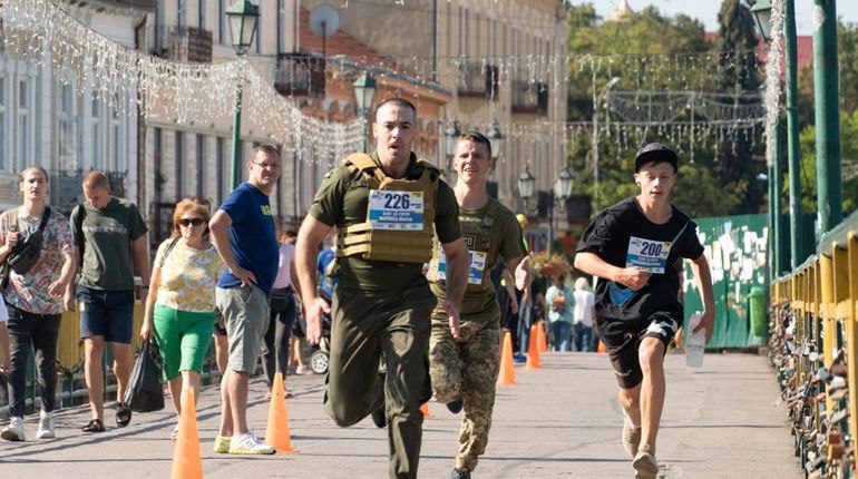 Триває реєстрація на благодійний спортивний марафон «Крок» на підтримку ЗСУ