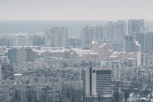 На лівому березі Києва зранку фіксують високий рівень забрудненості повітря