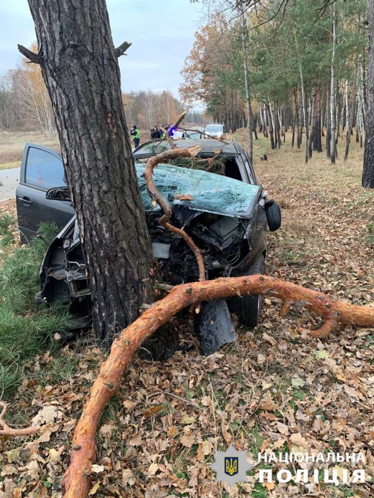 Поліція розслідує обставини смертельної ДТП в Бучанському районі