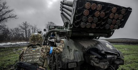 Протягом минулої доби по всій лінії фронту зафіксовано 144 бойових зіткнення, Генштаб ЗСУ