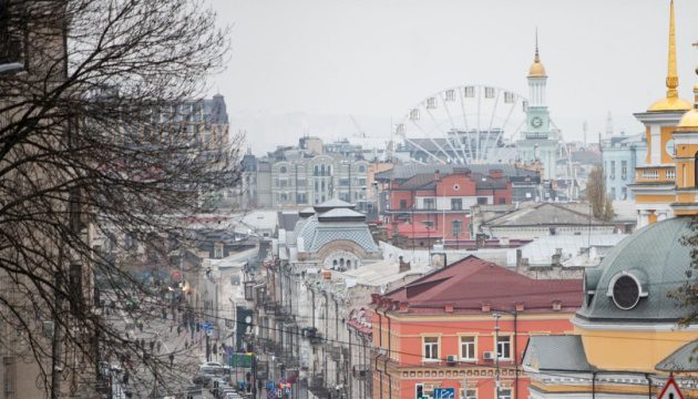 У Києві призупинили приймання заяв на перейменування вулиць на честь загиблих Героїв