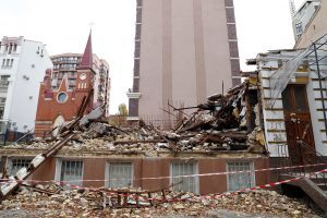 КМДА наполягає на відновленні “Садиби Зеленських” на Кониського, 22