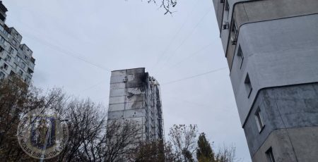 У Києві уламки збитих ворожих дронів упали в шести районах - КМВА