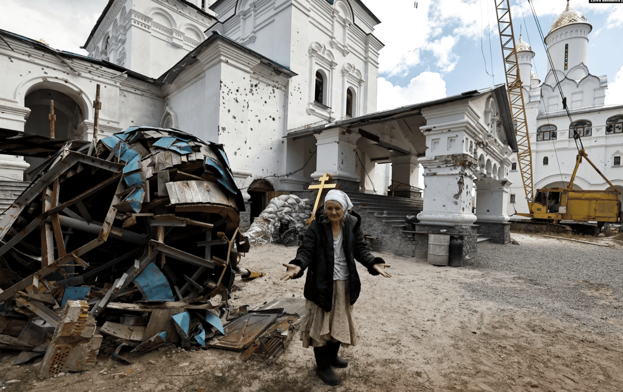 Єленський повідомив, що на зміни, які відбулися з Києво-Печерською лаврою, чекають і на Святогірську