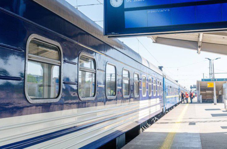 “Укрзалізниця” відкрила продаж квитків на нові поїзди графіка-2025