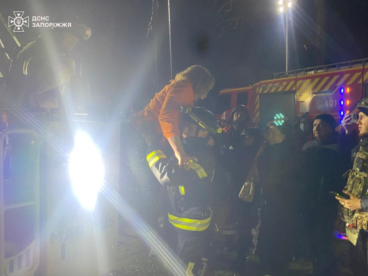 Ракетний удар по Запоріжжю: кількість загиблих зросла до 6, десятки поранених