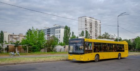 "Пасажири Києва" стверджують, що місто ремонтуватиме не ті вулиці