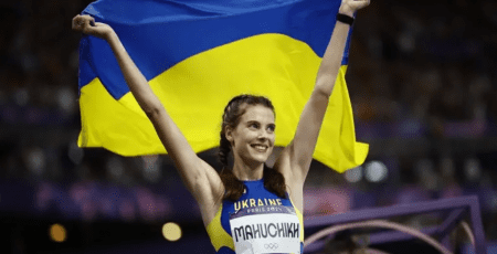 Українська чемпіонка Ярослава Магучіх стала найкращою легкоатлеткою року у світі