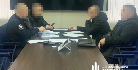 ДБР повідомило про підозру начштабу, який допустив безпідставне нарахування бойових виплат