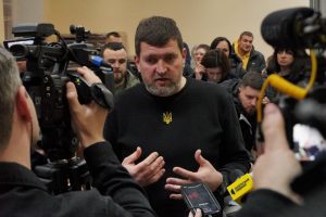 Мера Ірпеня Маркушина в суді захищатиме адвокатська компанія Масі Найєма