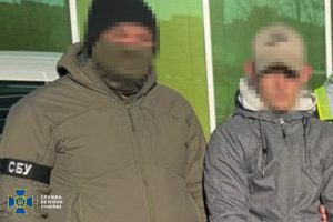 У Києві затримали чергових підпалювачів автівок військових, завербованих російськими спецслужбами