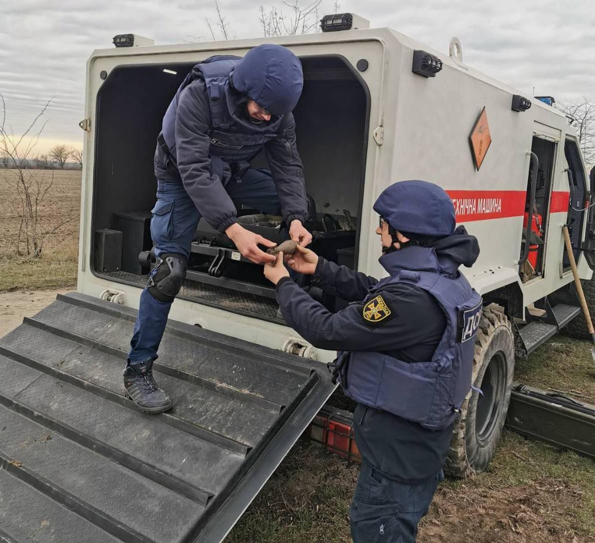 На Бориспільщині 14 лютого проводяться вибухові роботи: жителів просять зберігати спокій