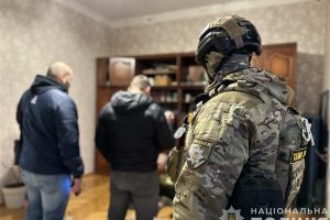 У Києві перекрито канал збуту зброї та боєприпасів