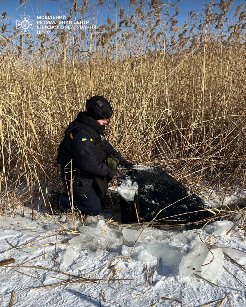 На Київському водосховищі та біля одного з озер столиці місцеві жителі виявили уламки БПЛА