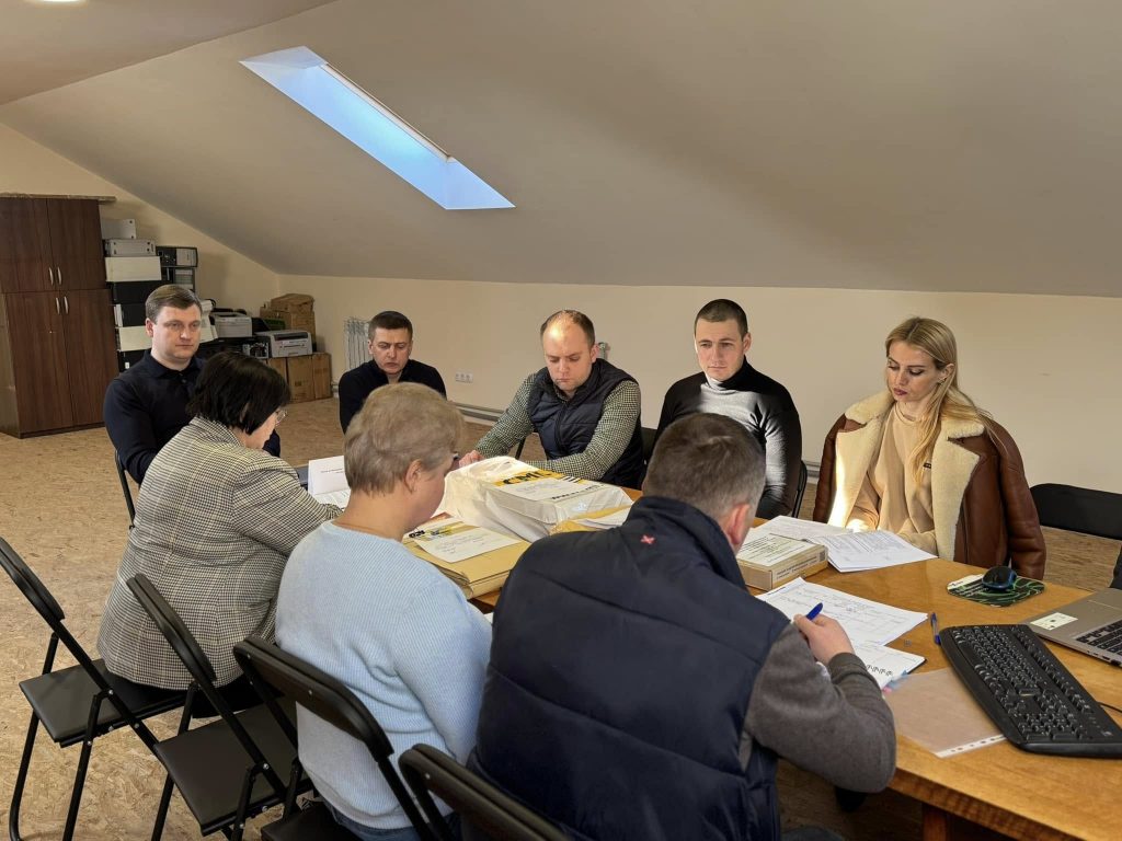 Тендерний комітет Ірпеня розглянув пропозиції із закупівлі техніки для демонтажу зруйнованих будівель громади Тендерний комітет Ірпеня розглянув пропозиції із закупівлі техніки для демонтажу зруйнованих будівель громади