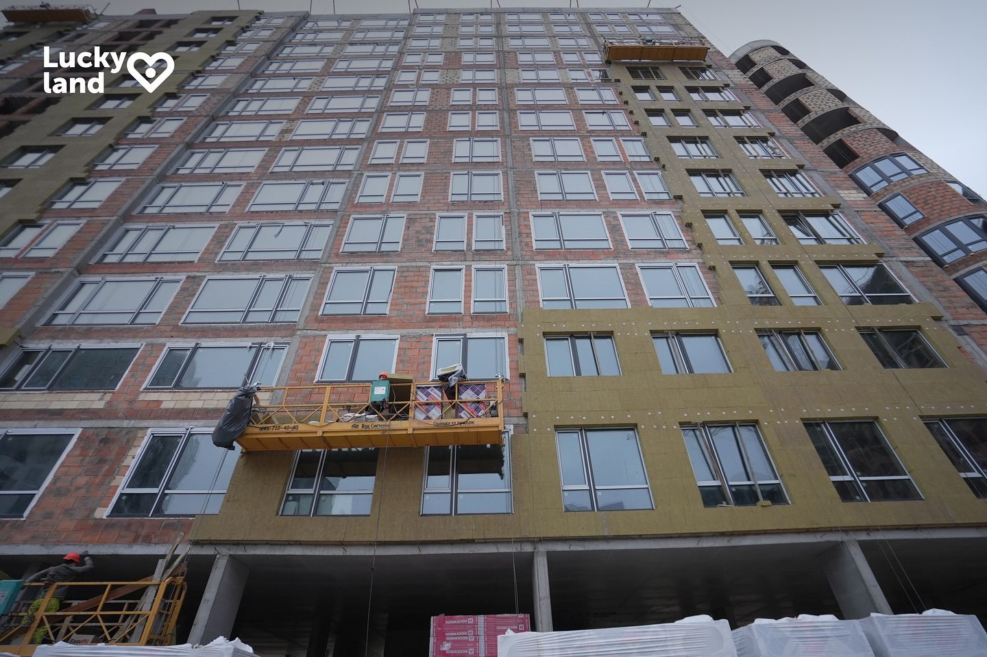 DIM поділився динамікою будівництва за січень DIM поділився динамікою будівництва за січень