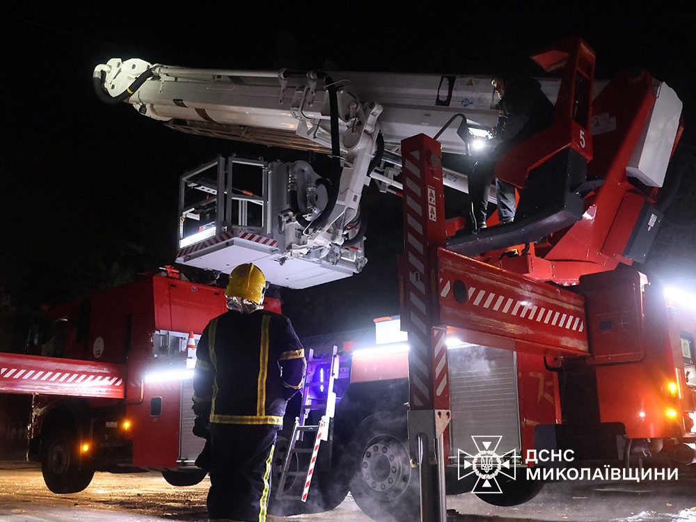 У Миколаєві російські БпЛА пошкодили ТЕЦ, без тепла понад 100 тисяч людей
