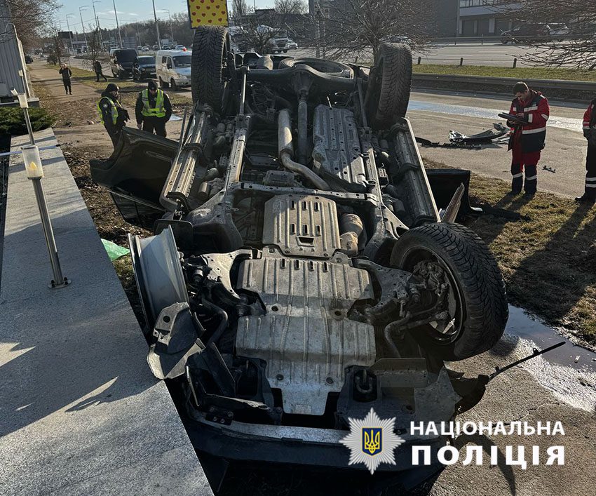 У Голосіївському районі столиці уДТП загинуло дві людини (фото)