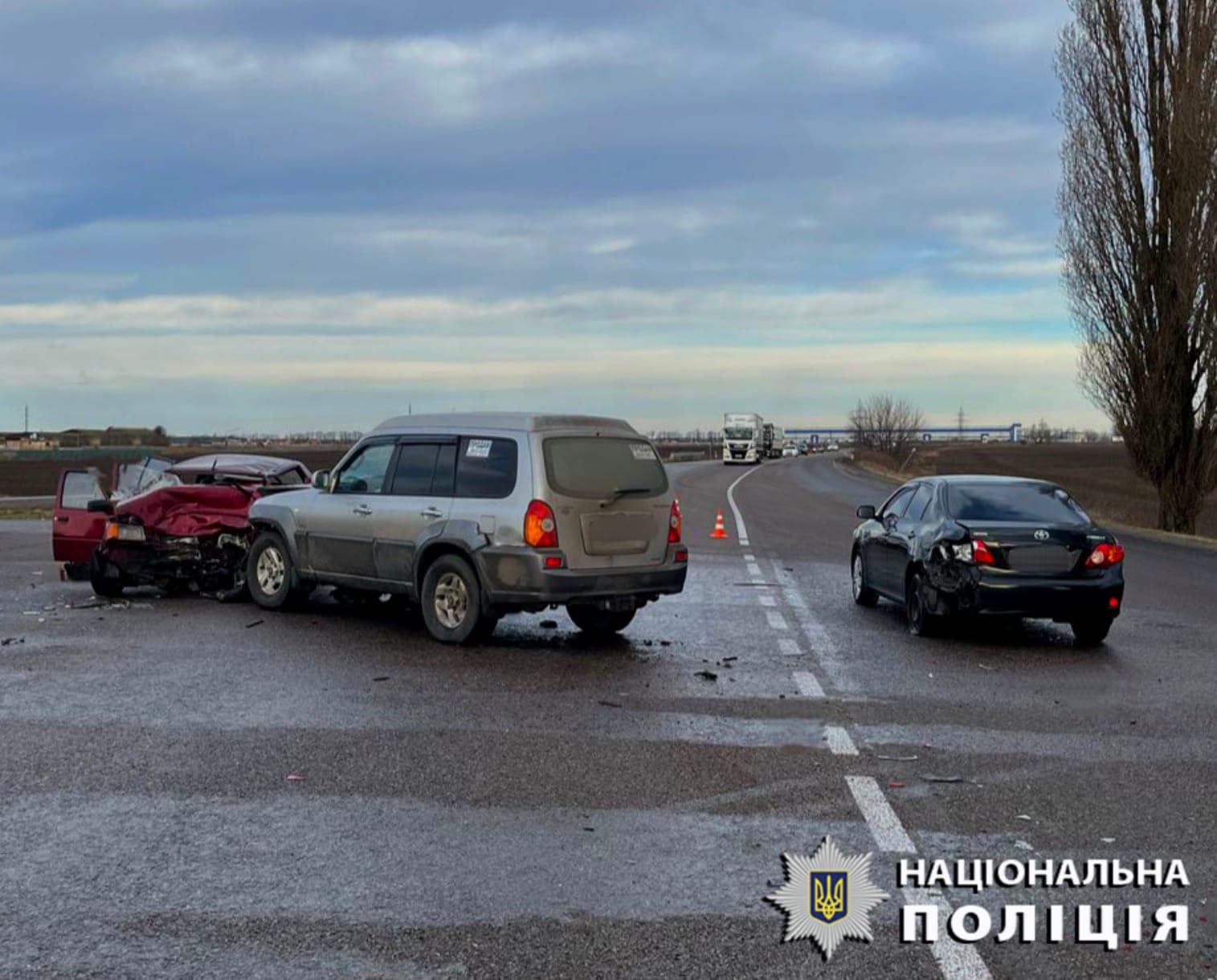 На Бориспільщині у ДТП з трьома автомобілями постраждав чоловік