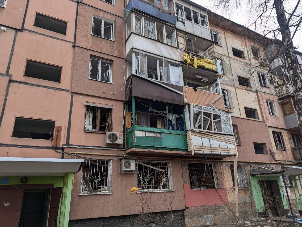 Ракетна атака по Кривому Рогу: загинула жінка, число поранених зросло до 9 осіб